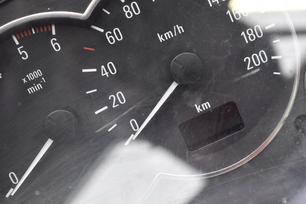 dials dials EU 13173381XT OPEL MERIVA A 1.7 DTI 75 KM 02-06
