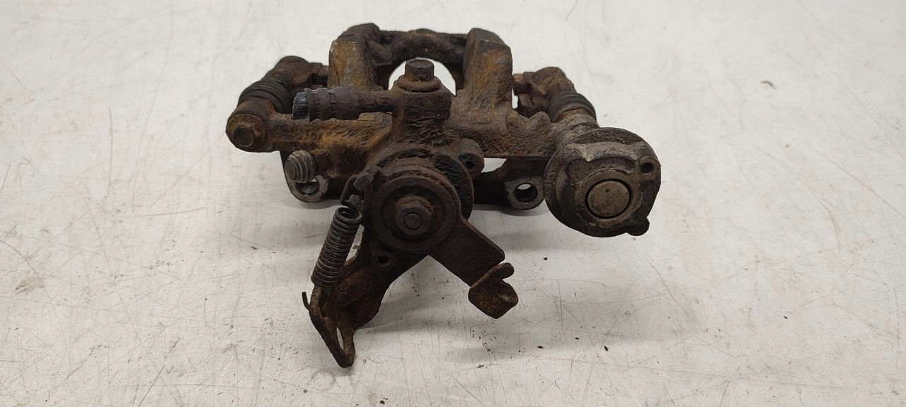 caliper rear part rear right Opel Zafira C 1,6 TB
