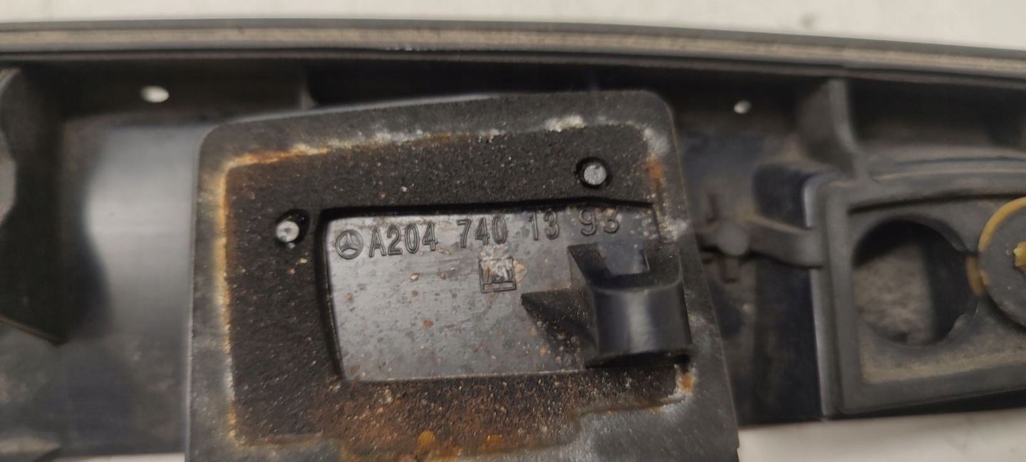 cap moulding bonnet Mercedes W204 kombi