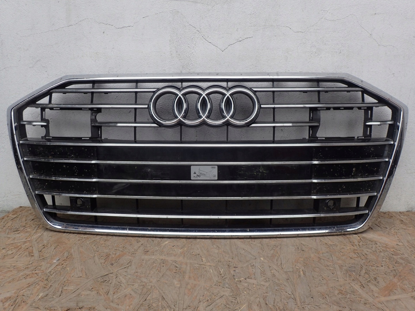 Grill Grill AUDI A6 C8 4K S LINE 4K0853651C