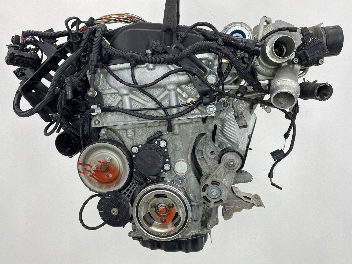 BMW 320i F30 N13 engine complete N13B16 1.6i N13B16A