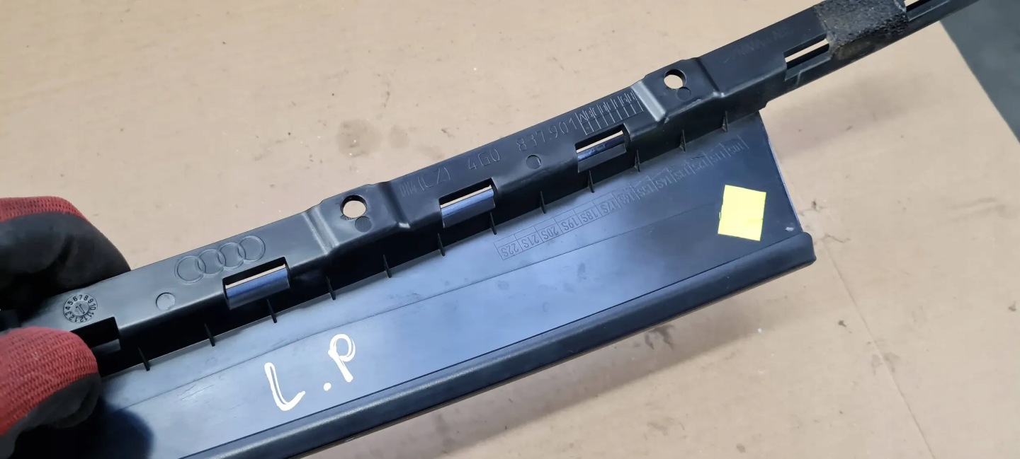 A6 C7 4G LIFT moulding door left left front 4G0837901