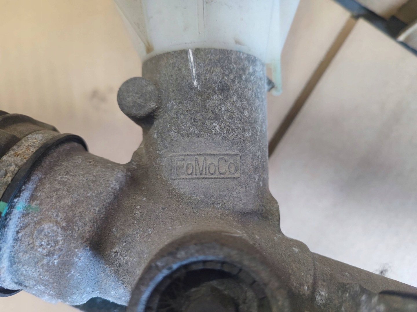 FORD FIESTA MK7 LIFT Boîter direction Boîter direction Original SPRAWNA