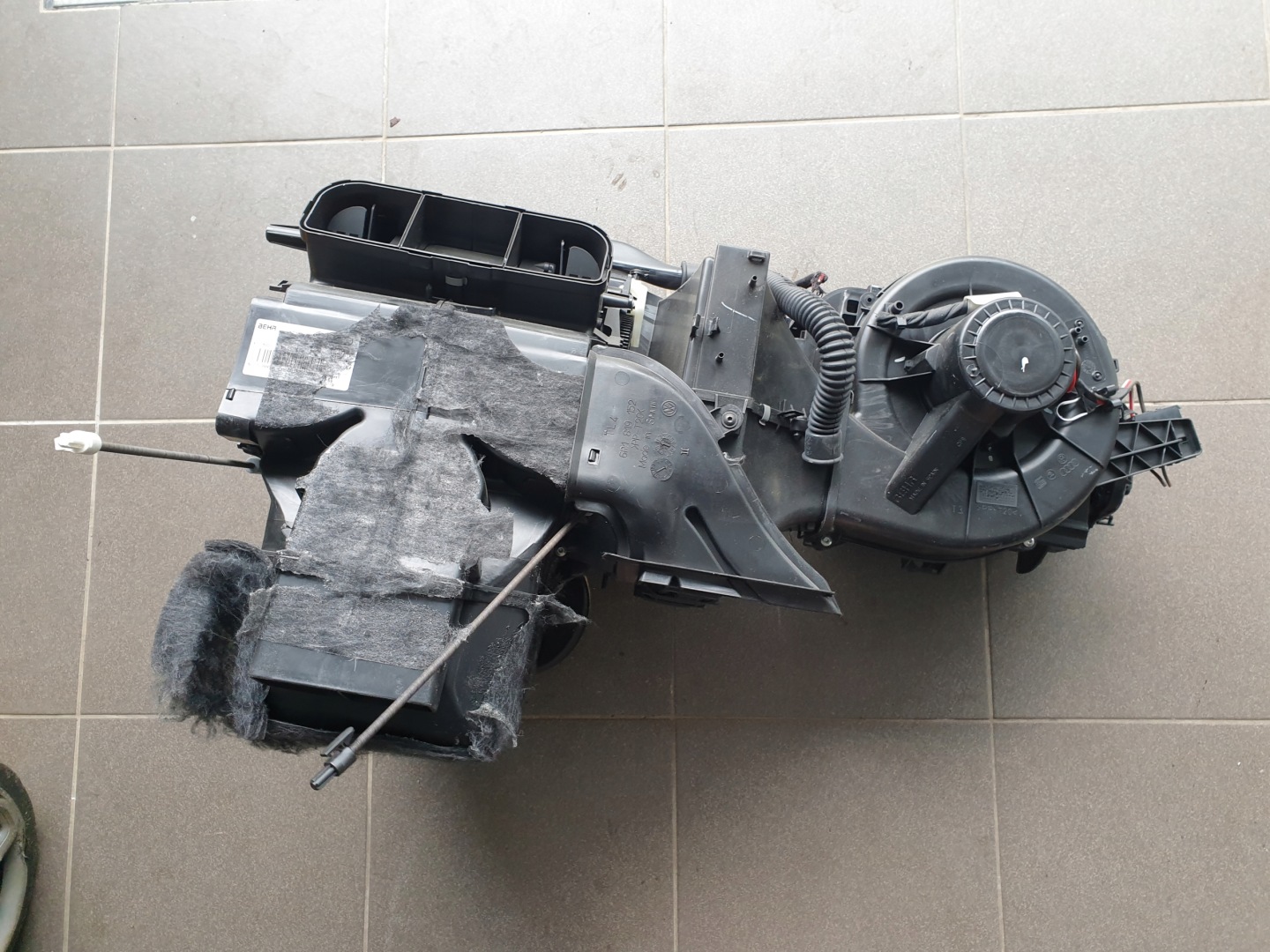 ohřívač KLIMY VW POLO 6R 2009- 6R1820003BE