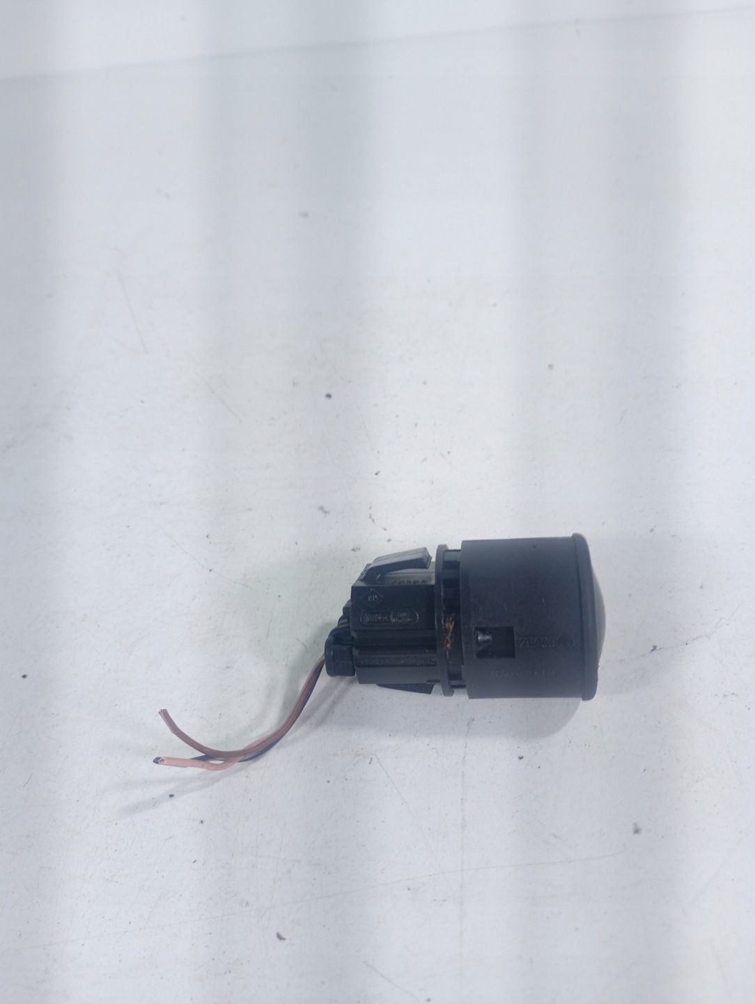 RENAULT SCENIC II 2 03-09 switch switch button START/STOP 1927937