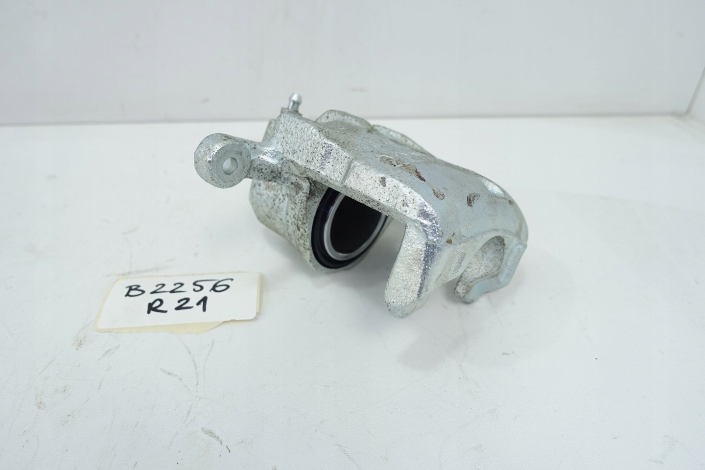 caliper brake left front HYUNDAI I20 08- BC140150