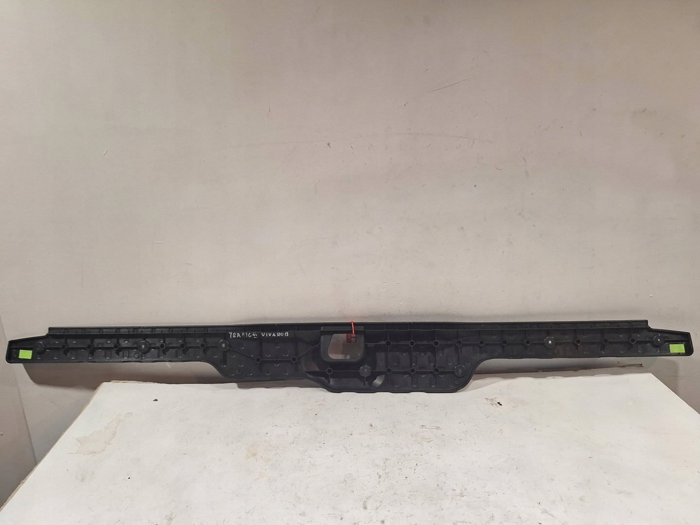 kryt stěny zadního 849938145R RENAULT TRAFIC III VIARO B 14