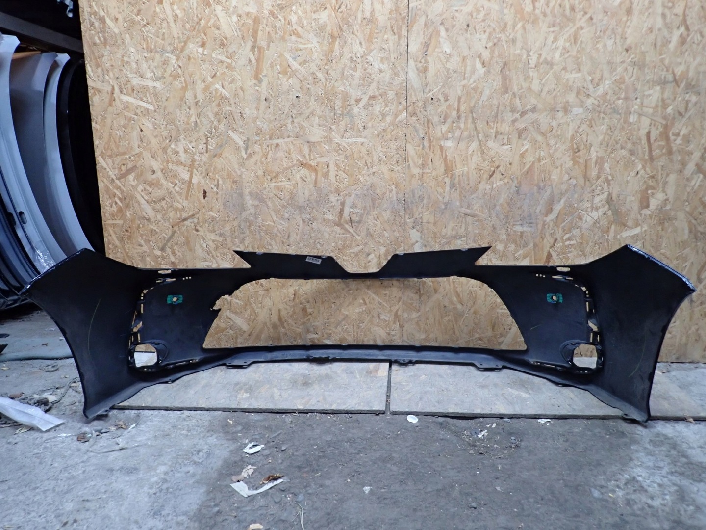 bumper front front TOYOTA COROLLA E21 sedan 19