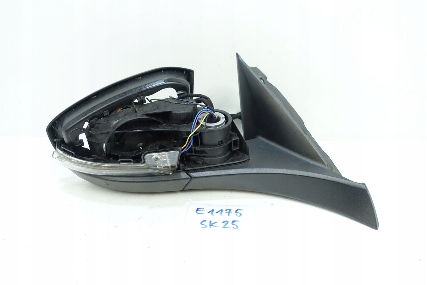 mirror right VW T-ROC 13+2 PIN 2GA 2GA857502AB