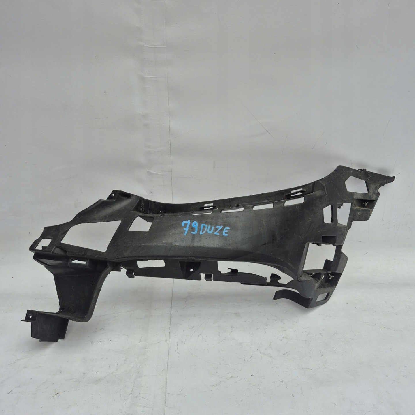 MERCEDES E-KLASA W213 16-20 holder support left front front