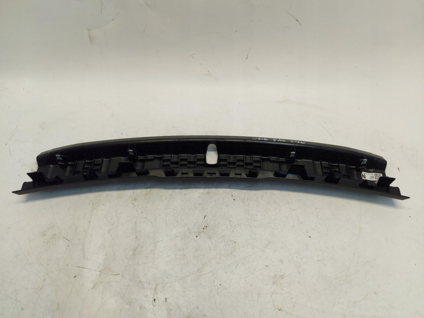 BMW U06 220d cover supports boot 7952331