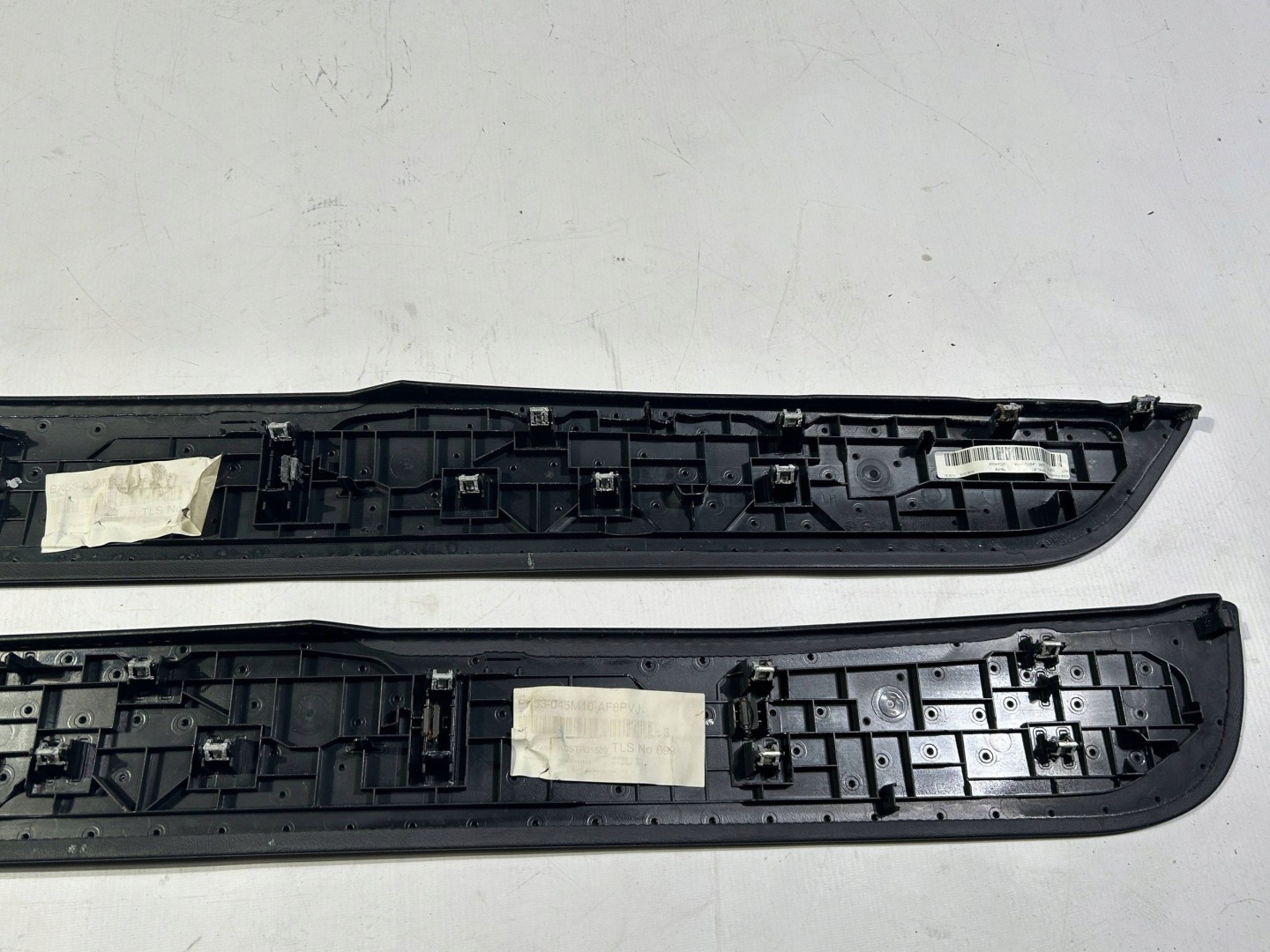 Panel cover side tunelu srodkowego right left Jaguar F-Type x152 2013r