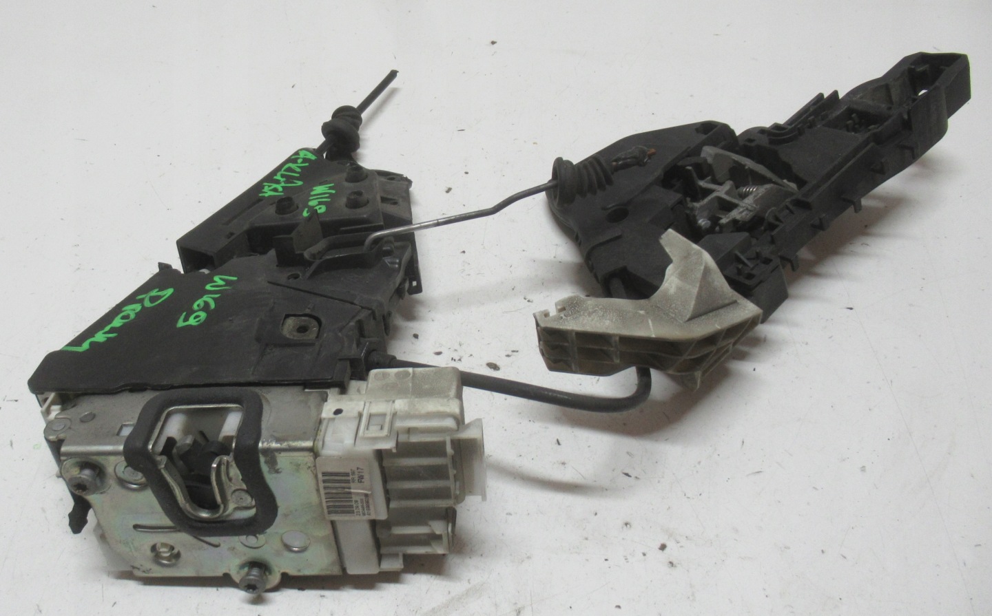 MERCEDES W169 lock door right A1699992890