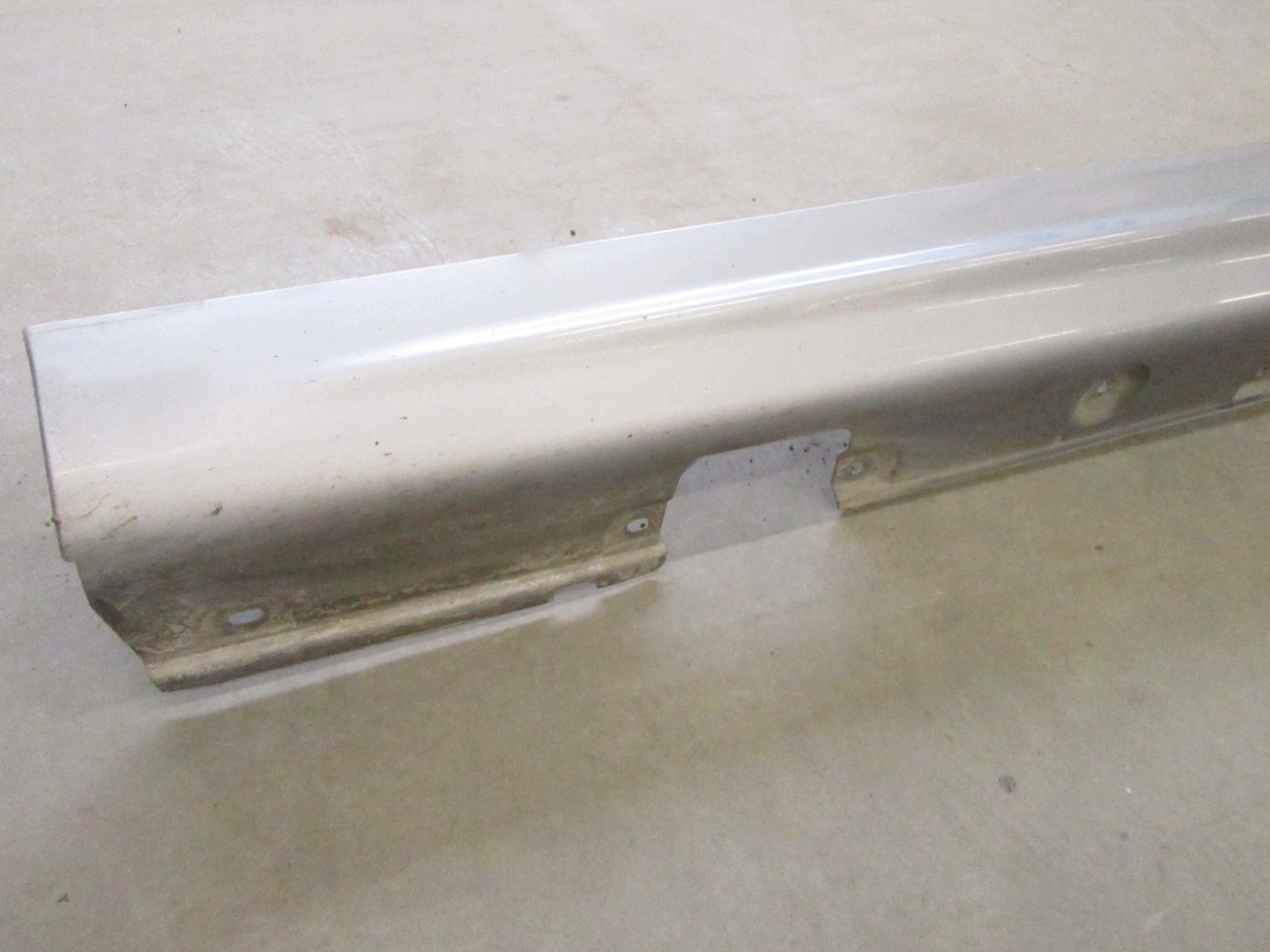 moulding threshold cap left BMW 3 e46 sedan KOMBI Silbergrau A08