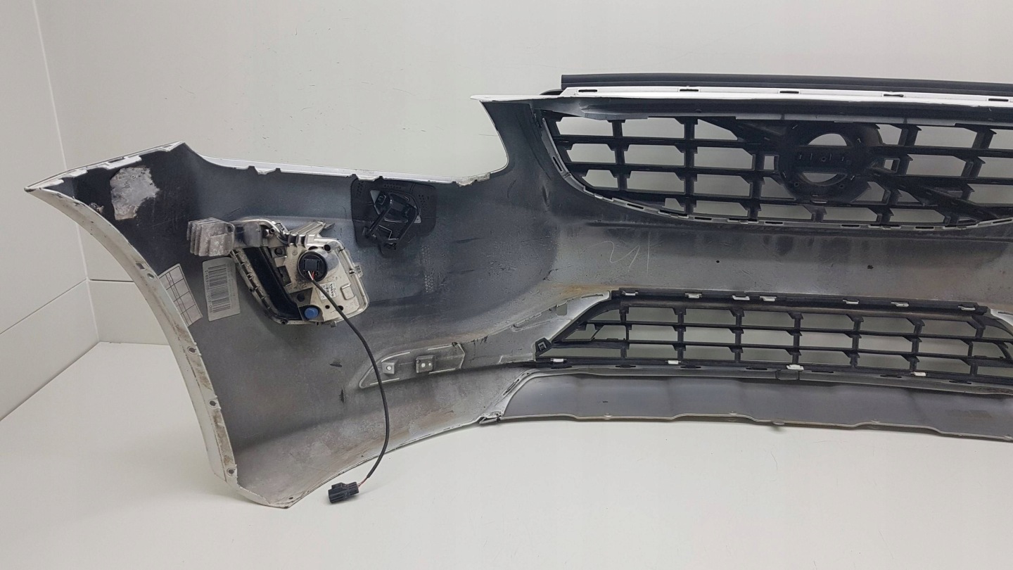 VOLVO XC60 XC 60 LIFT 2013 - bumper front 31323765