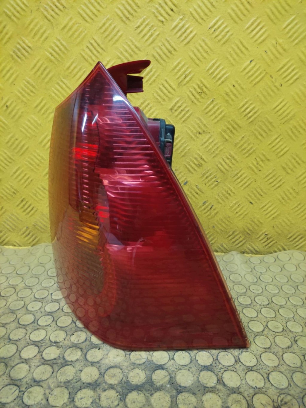 PEUGEOT 307 SW light right rear part