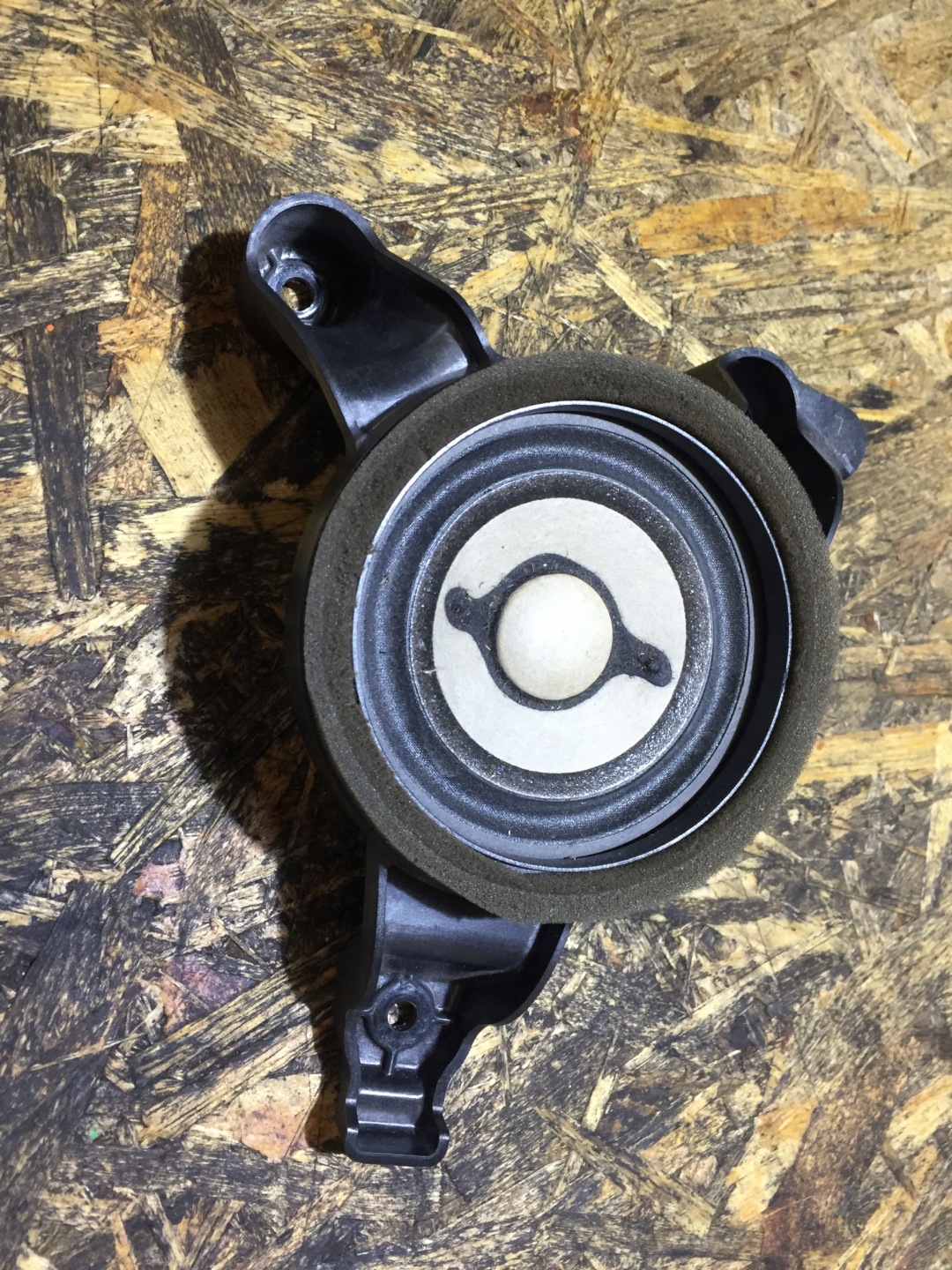 AUDI A8 D4 Lautsprecher SURROUND BOSE 4H1035401A