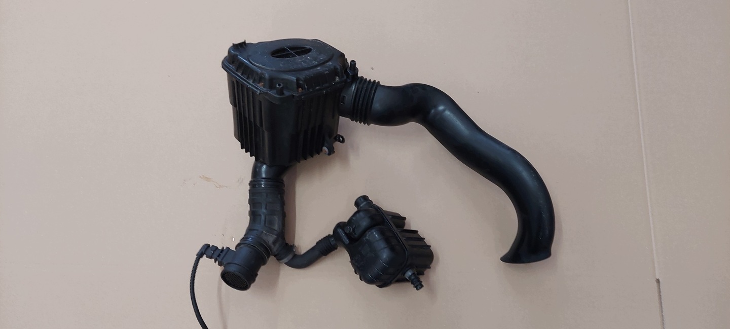 luftfiltergehäuse + RURY ALFA ROMEO 159 51785518