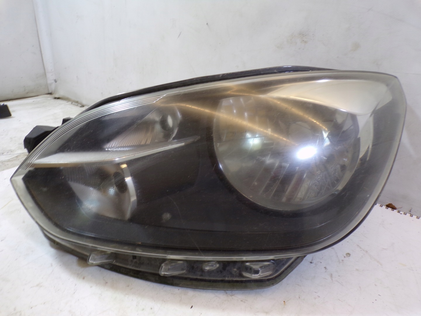 light front front left VOLKSWAGEN UP OPIS (K)