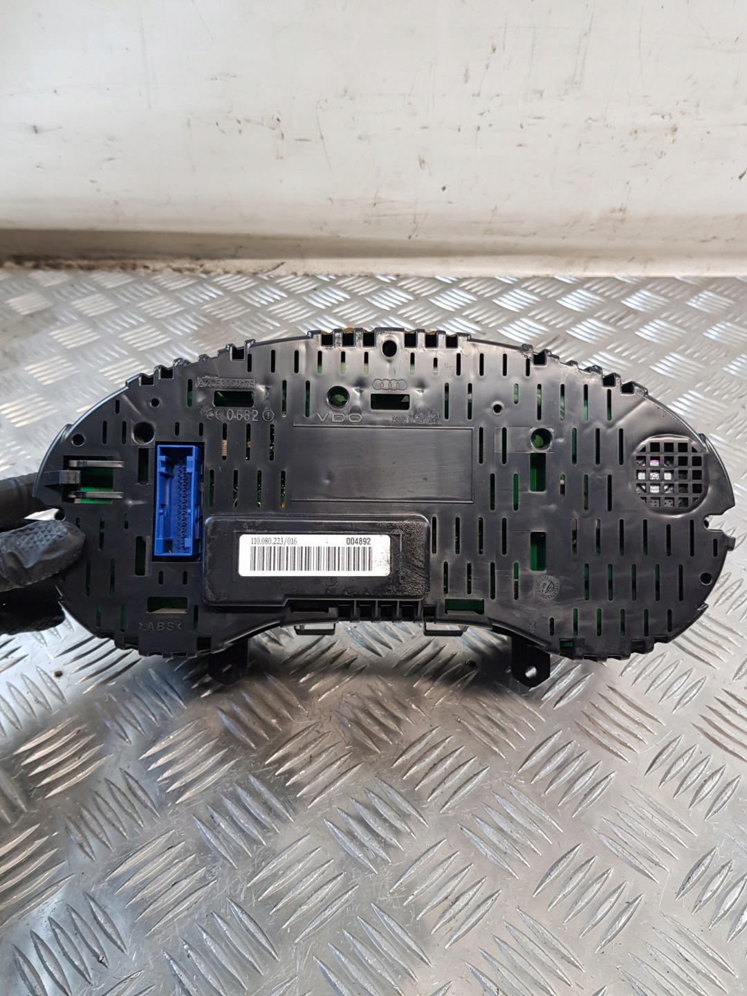 AUDI A3 8P 2.0TDI dials 8P0920930F EUROPA