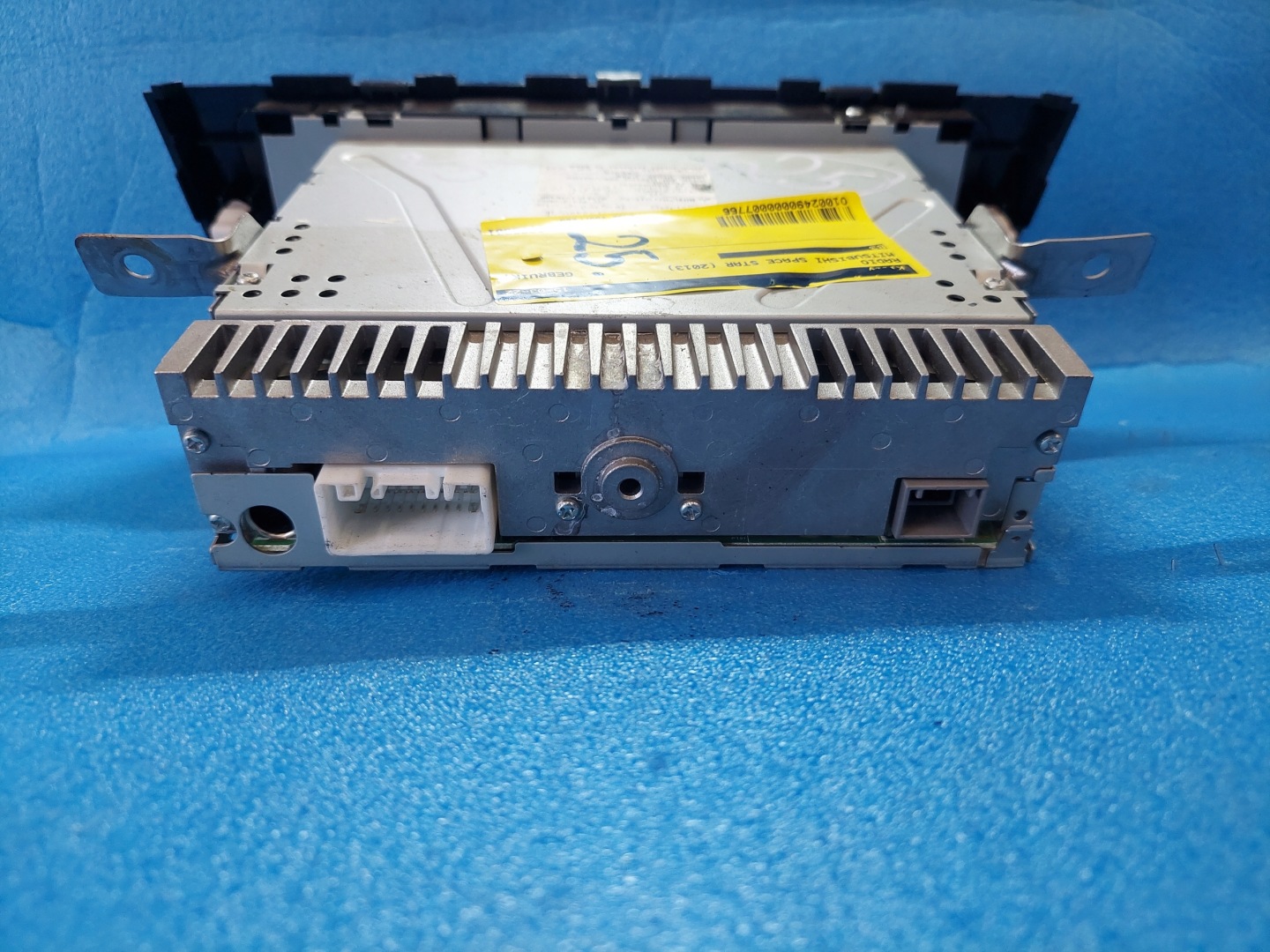 RADIO EKRAN MITSUBISHI SPACE STAR 2013r 32087290