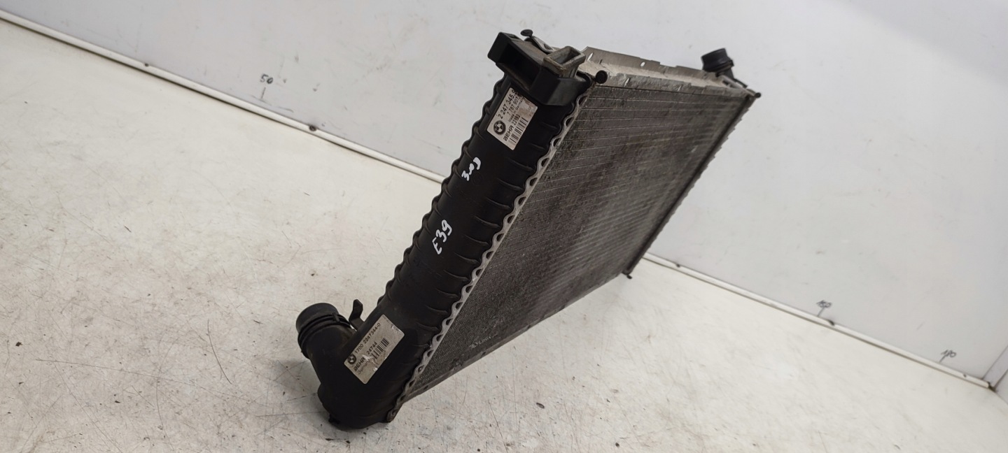 vízhütö 7787907 BMW E39 m-csomag