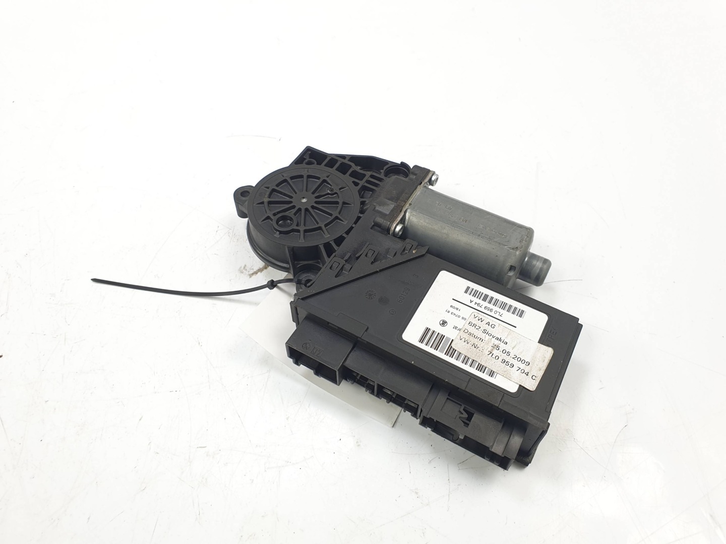 mini motor windows right rear part 7L0959794A PORSCHE CAYENNE and LIFT