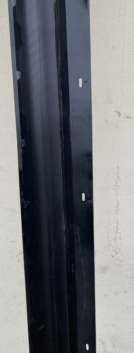 LPA348 BMW 7 G70 2022- m-packet moulding threshold left 8081559