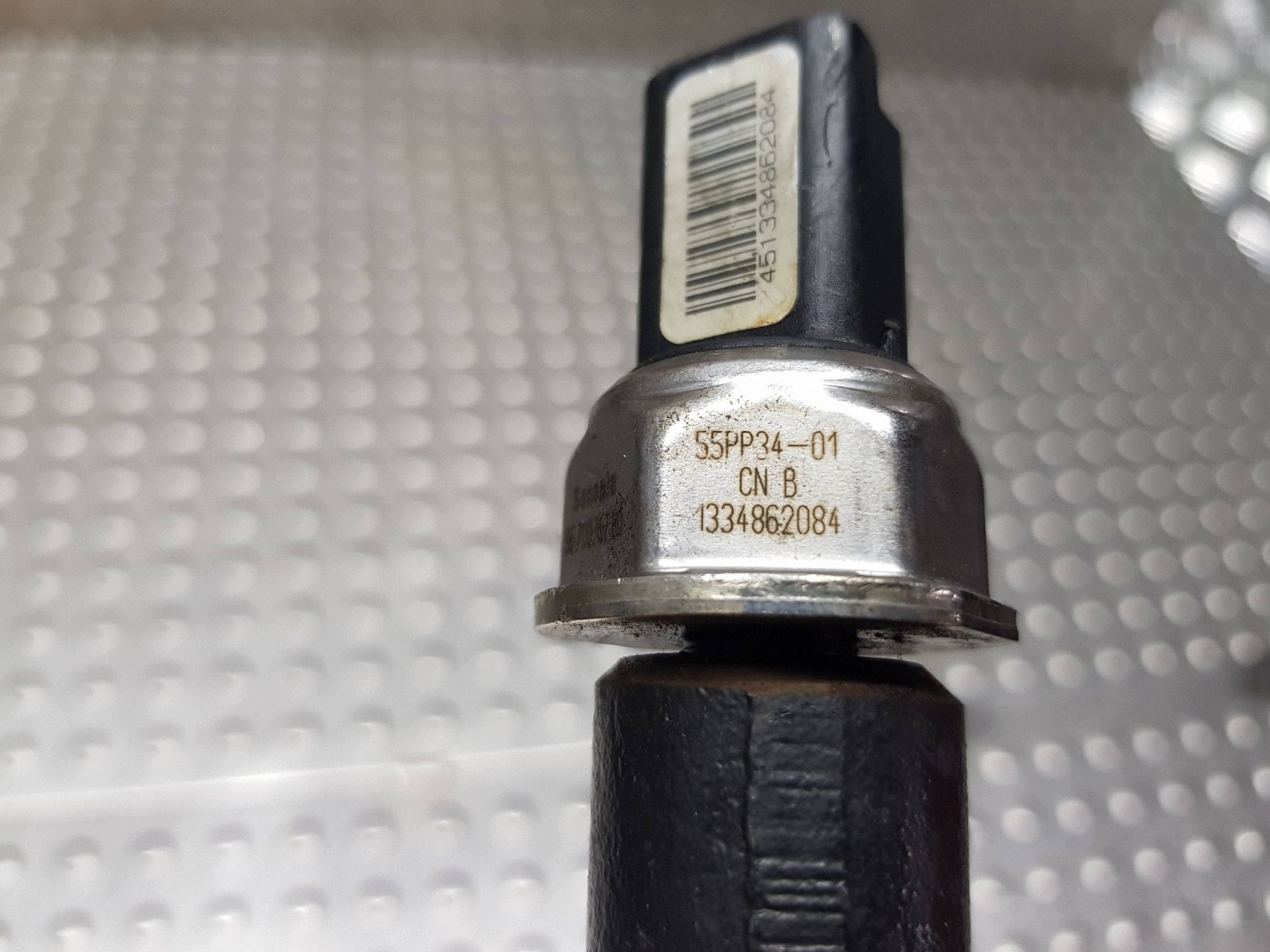 injection ramp sensor 9685297580 FORD C-MAX MK2 FOCUS MK3 1.6 TDCI