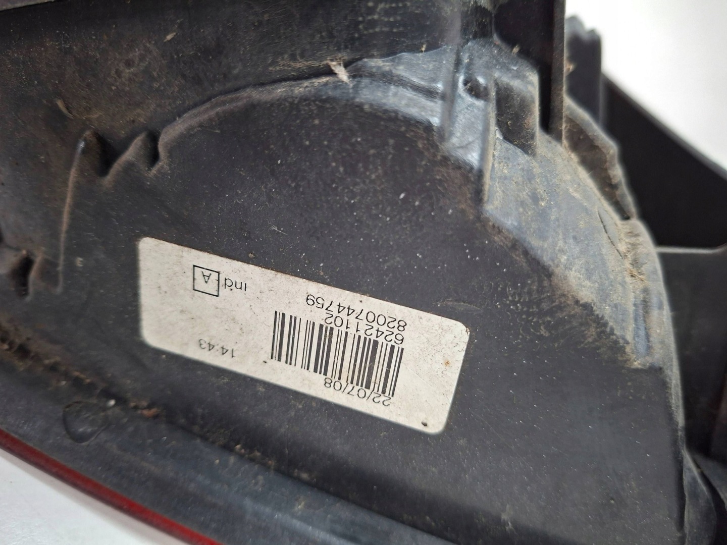 light rear right 8200744759 DACIA LOGAN and sedan 2008-2012