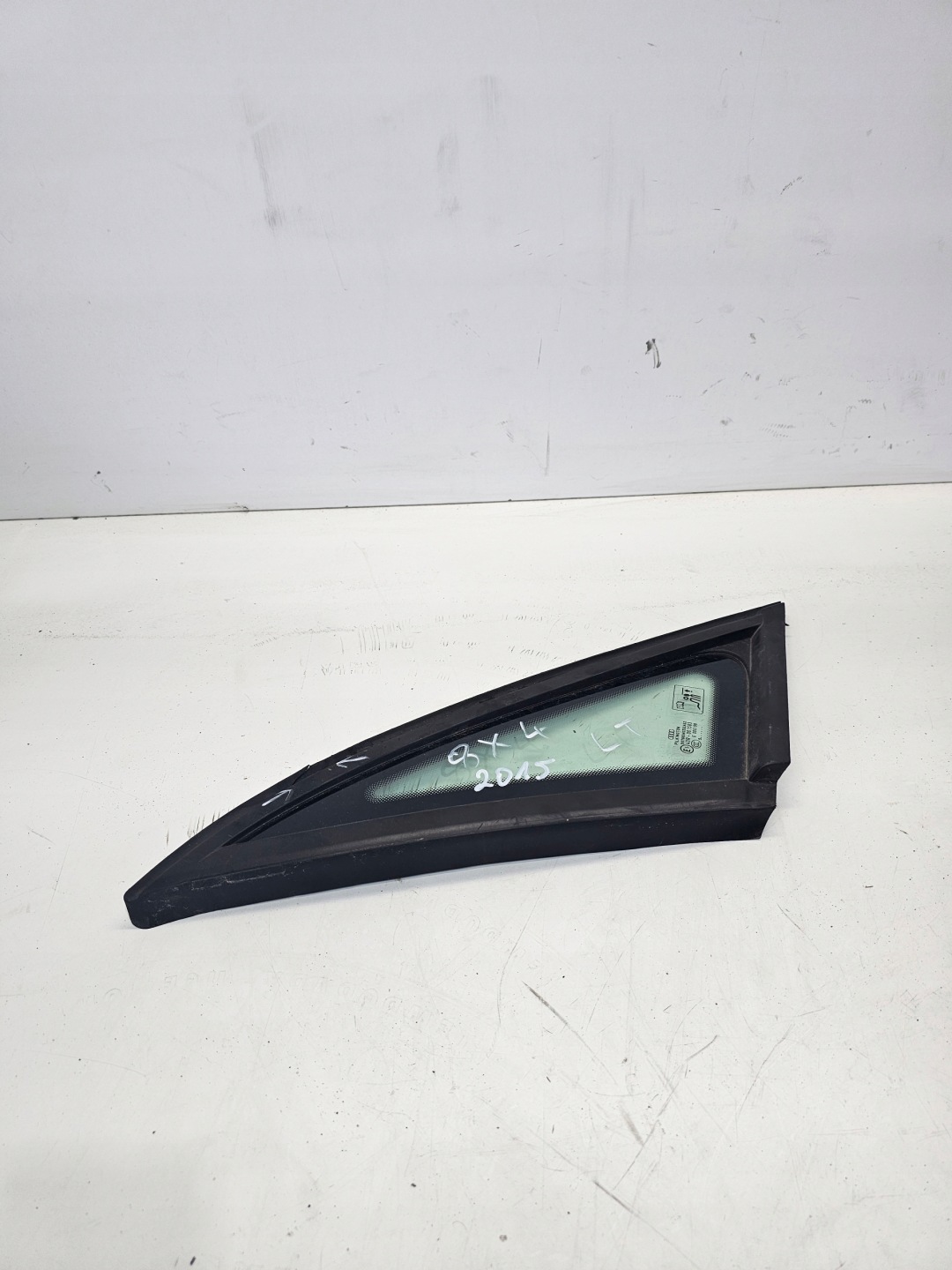 window bodywork AUDI A1 8X4 5-door left rear part 2015 R original !!!