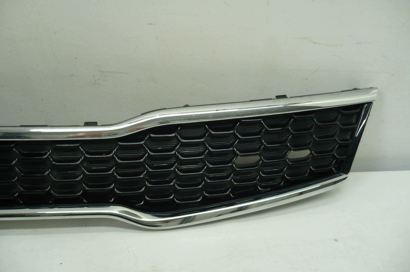 KIA RIO III 3 LIFT 2015-17 Grille Berline