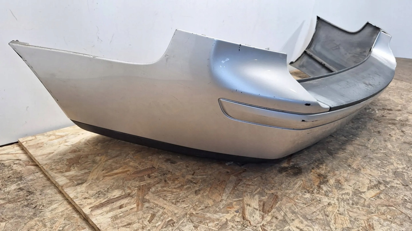 bumper rear part 30678066 Volvo V50 04