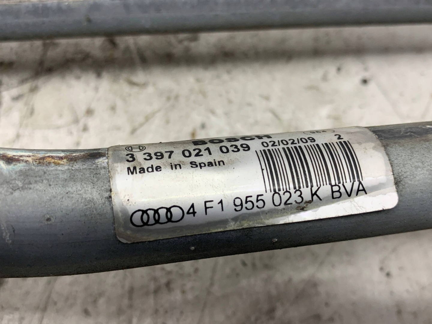 Gestänge Motor Wischer vorne 4F1955023K AUDI A6 C6 (2008-2011)