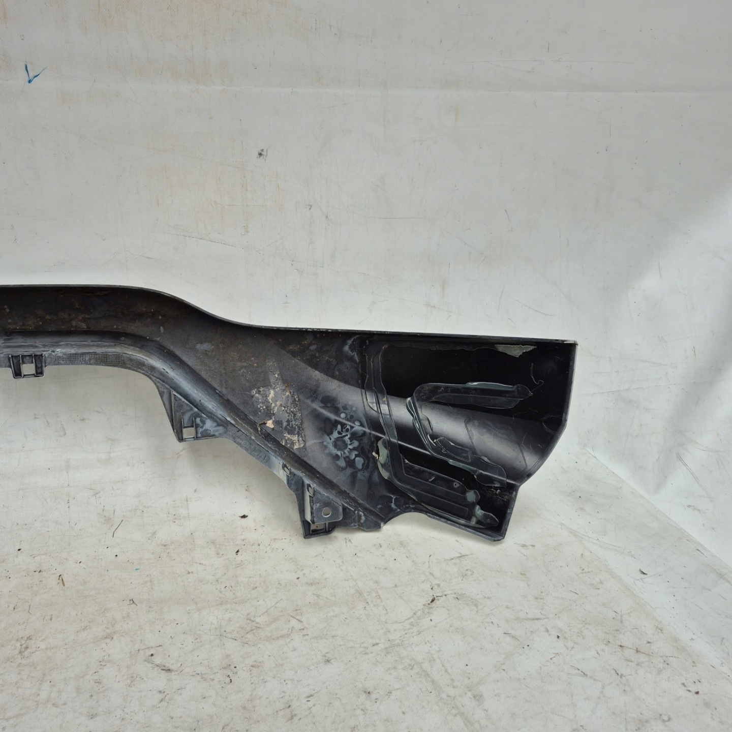 IVECO DAILY 4 IV LIFT 19- grille moulding grill bumper front cap