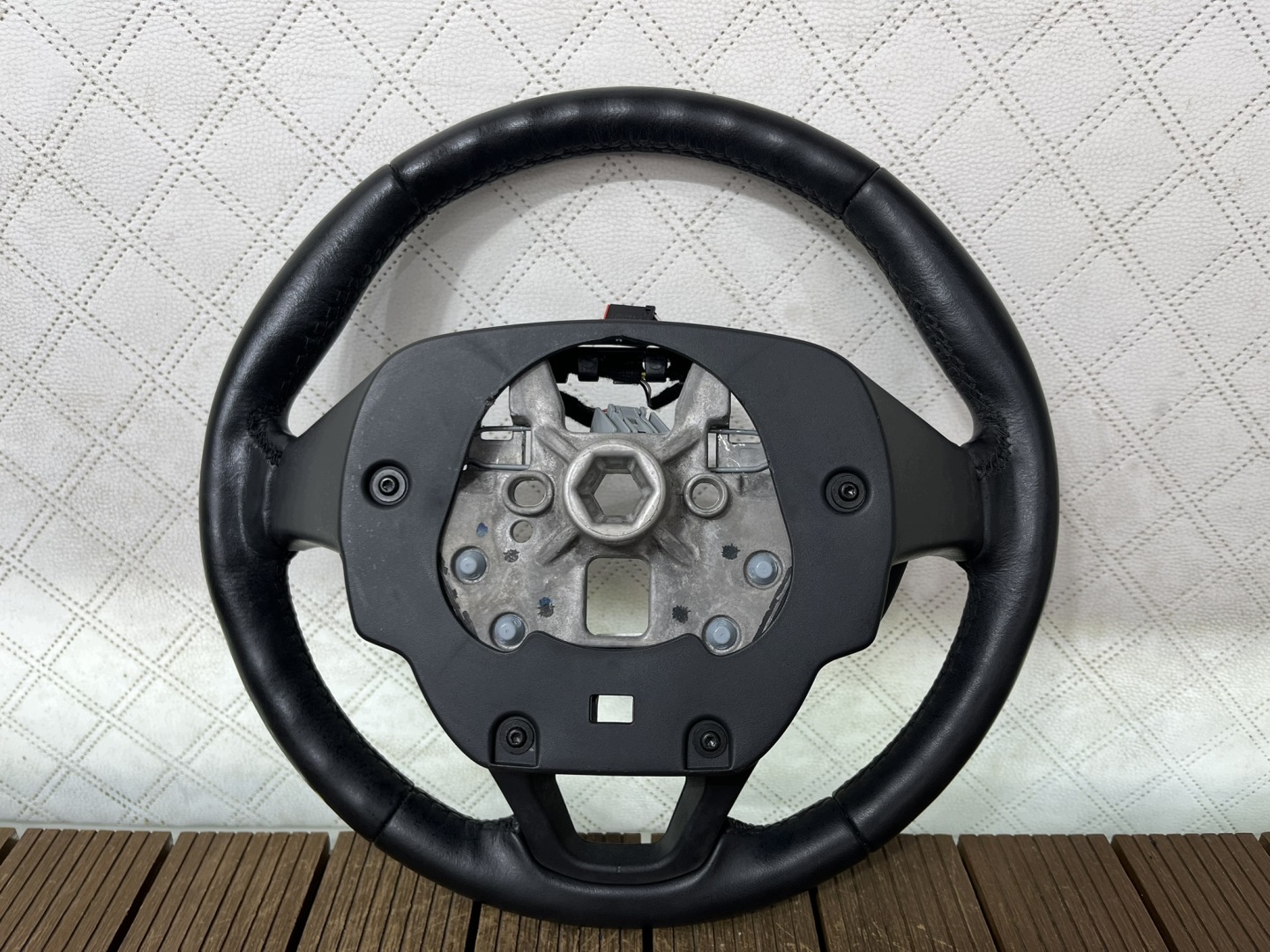 FORD MONDEO MK5 14-18 steering wheel, leather MULTIFUNKCYJNA nice leather