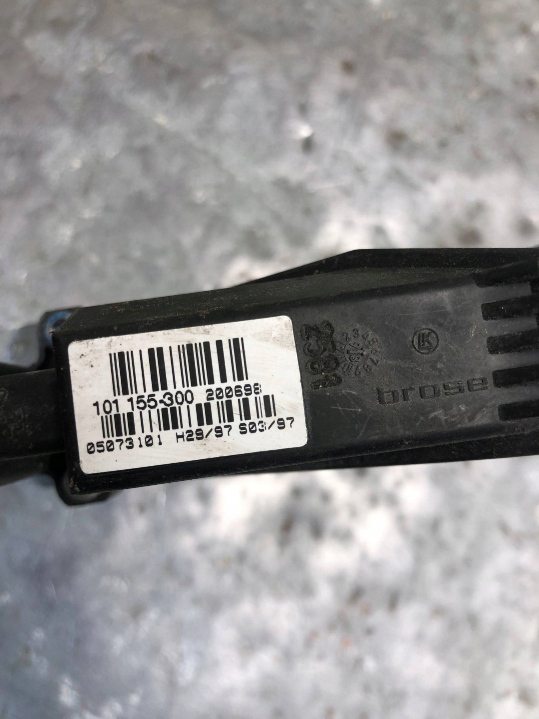 mini motor windows left front MERCEDES W168 101155-300