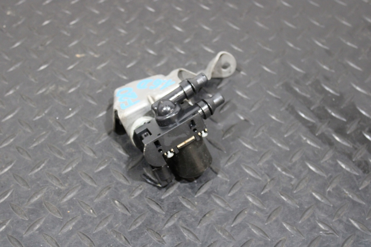 pumpa ventil vode BMW 1 F20 F21