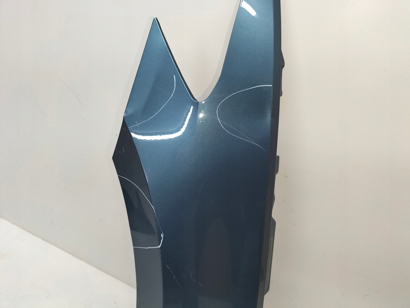 fender front front left VW PASSAT B8 14