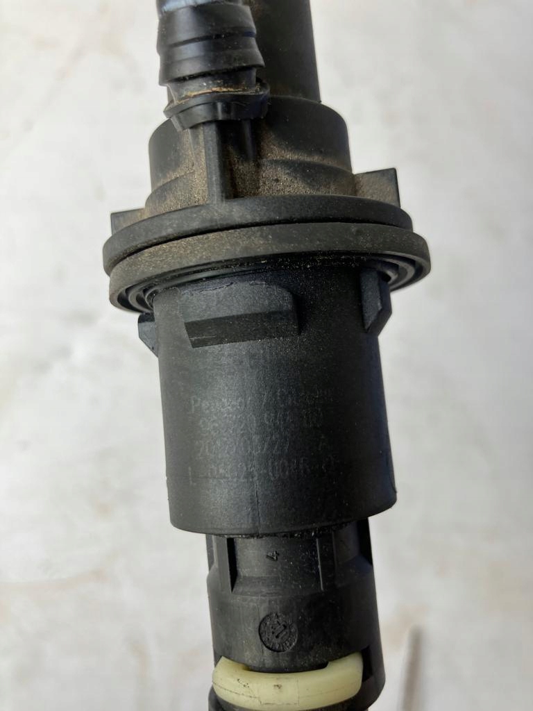 pumpa prijenos kvačila PEUGEOT 208 9672094480