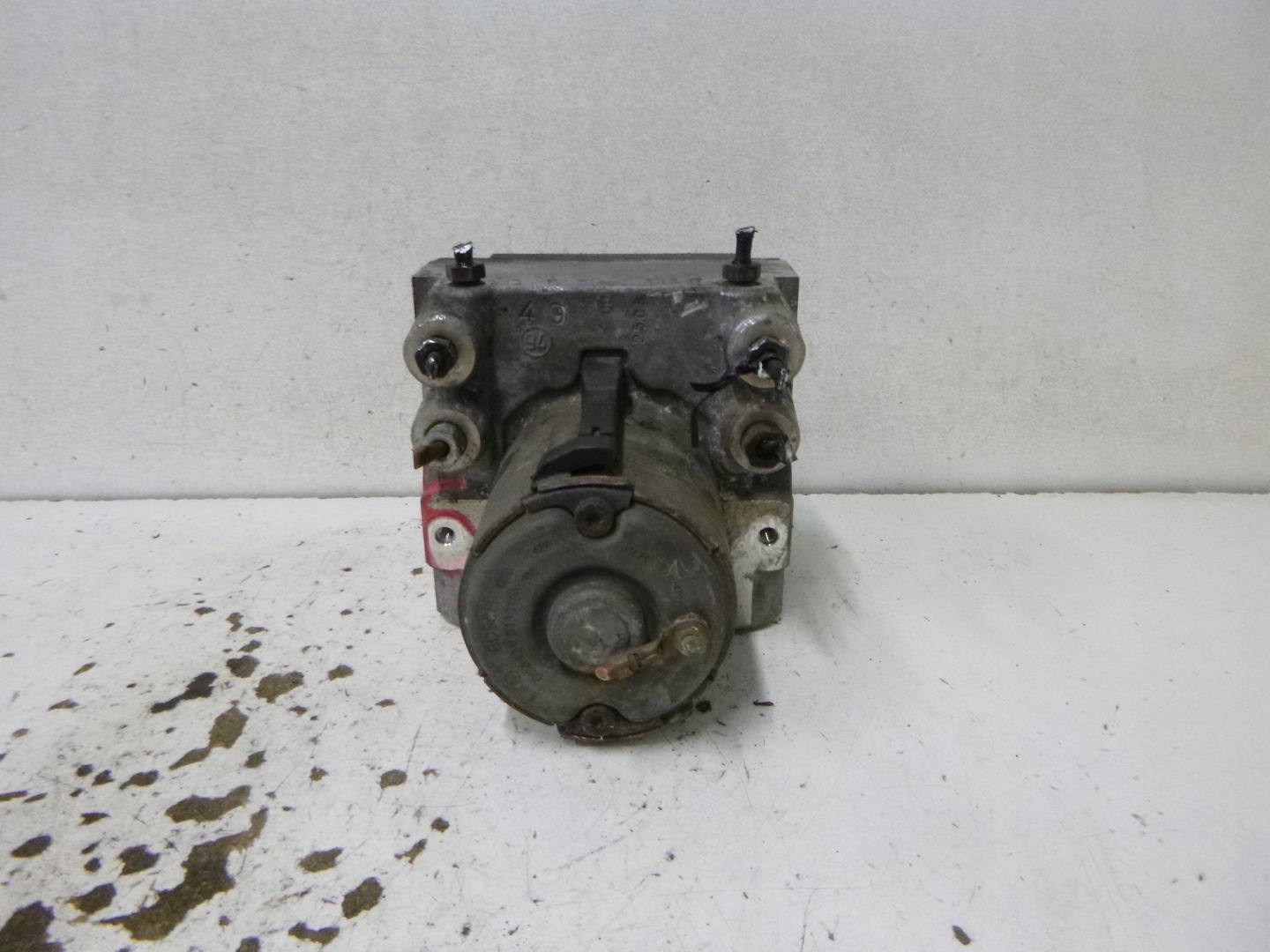 Pompa ABS Audi A4 B5 1.6 1.8 8D0614111 BOSCH 1994-2001