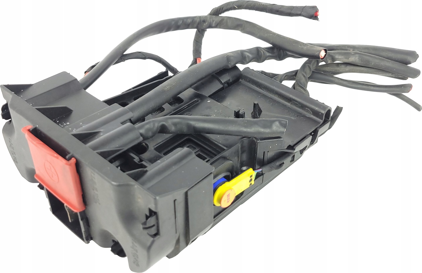 MERCEDES W204 3.0 320 CDI pyrotechnic clamp NABOJ