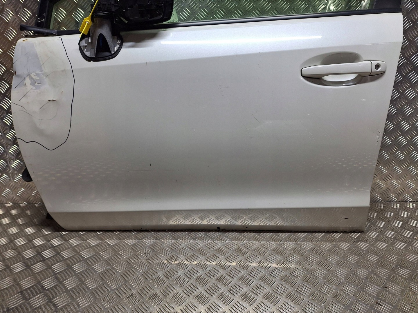 door left front SUBARU XV and 11-17 complete