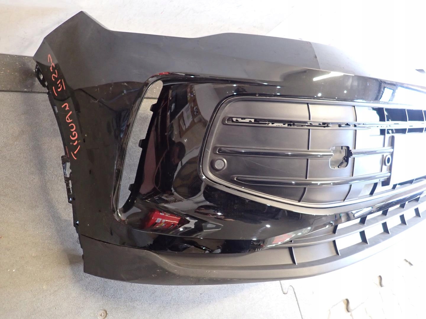 bumper front front VW TIGUAN III 2023- 571807221D