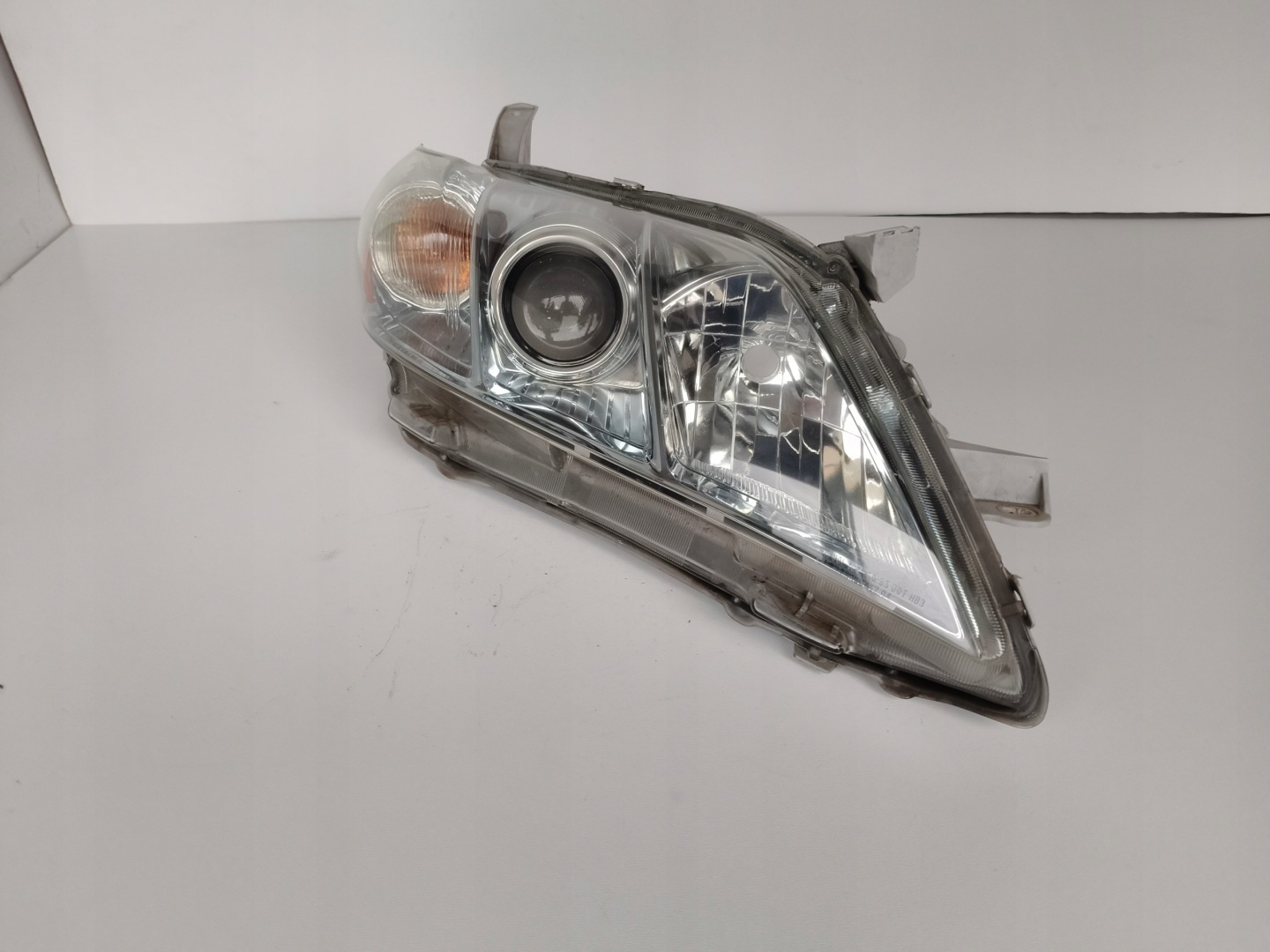 light right REFLEKTOR TOYOTA CAMRY 06- USA