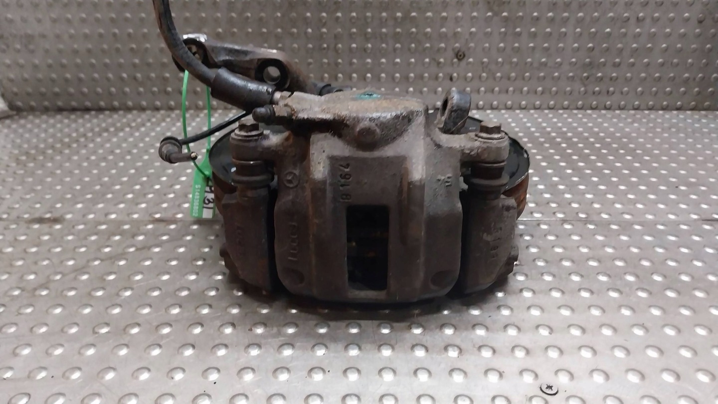 otoč čepu třmen levý předek 6814 MERCEDES A W168