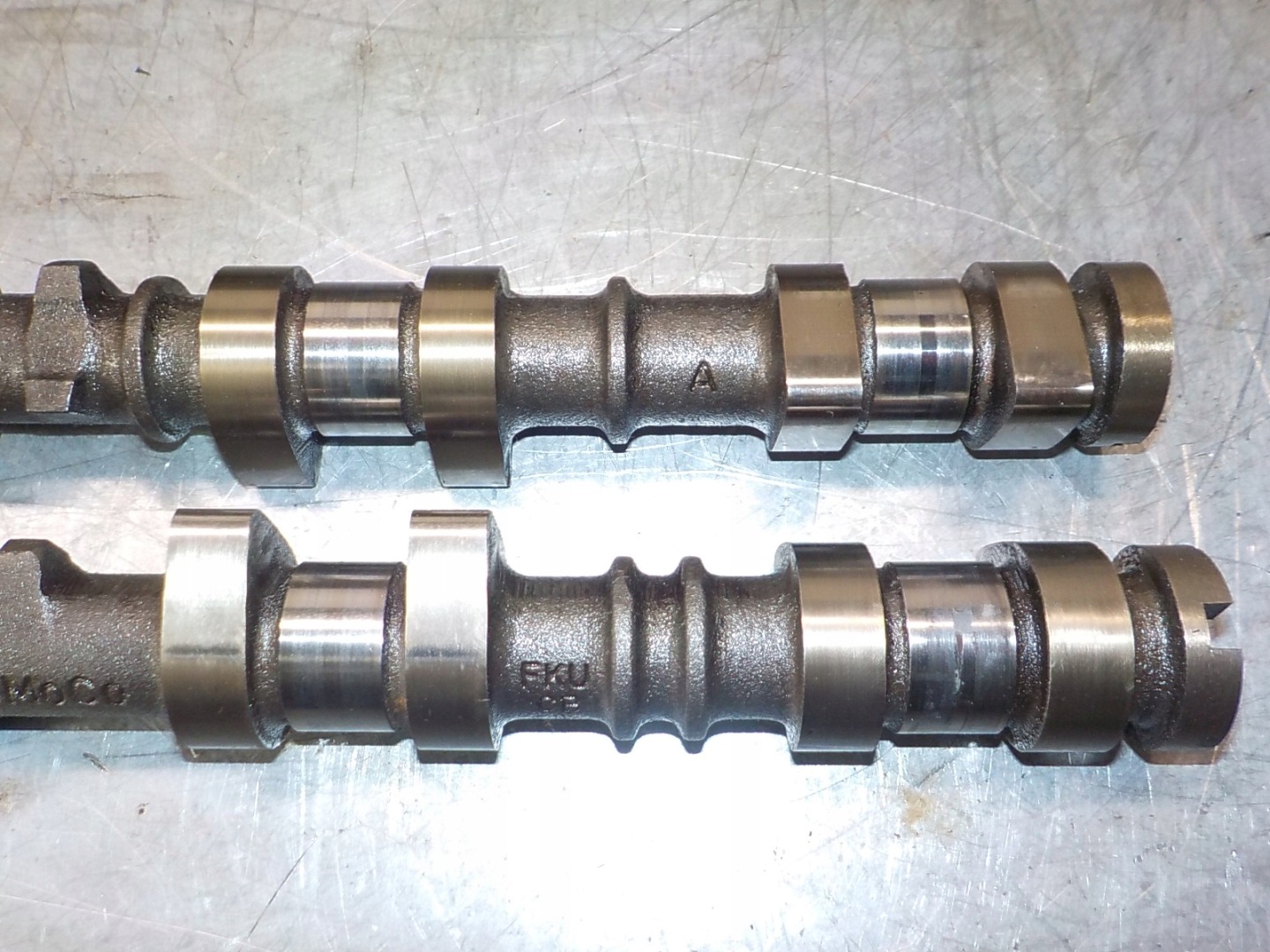 FORD FOCUS II MK2 1.6 16V SHDA HWDA TESTATA Motore 7S7G-6090-CB