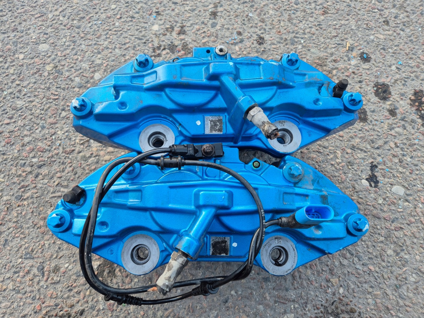 caliper brake front front left MERCEDES C W205 HYBRYDA HYBRID 340MM