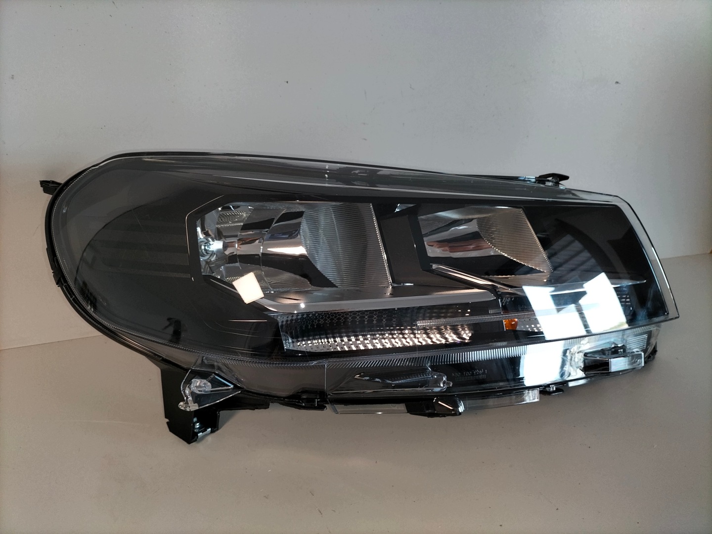 light front reflektor right EXPERT IV 24- JUMPY IV 24- PROACE II LIFT 24