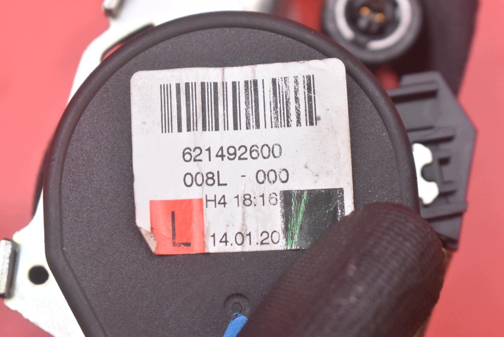 sicherheitsgurt links vorne spanner 621492600 SKODA RAPID 12-17